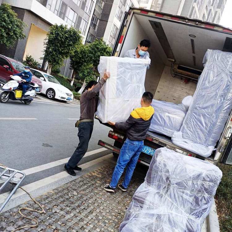 广州搬家公司哪家强？大众快捷搬家团队，专业搬迁服务让您省心又省力